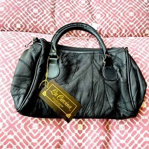 Genuine Leather Black Purse La Covina Medium Size